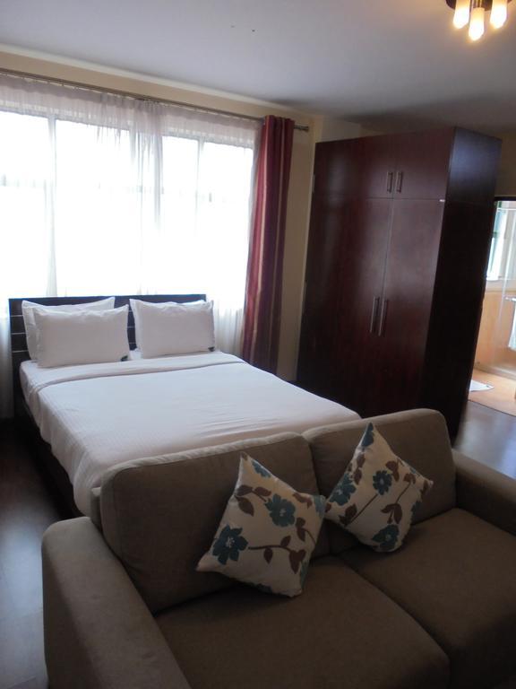 Golfview Serviced Apartments Nairobi Bagian luar foto