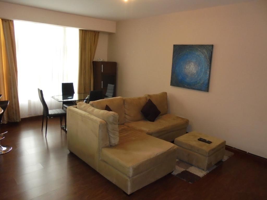 Golfview Serviced Apartments Nairobi Bagian luar foto